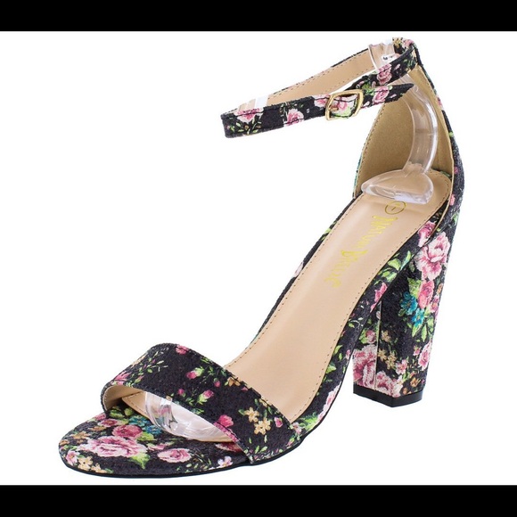 Tiffany 👡 - Picture 1 of 3